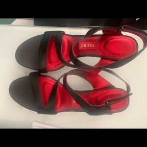 Tsubo,premium materials, superior cushioning.